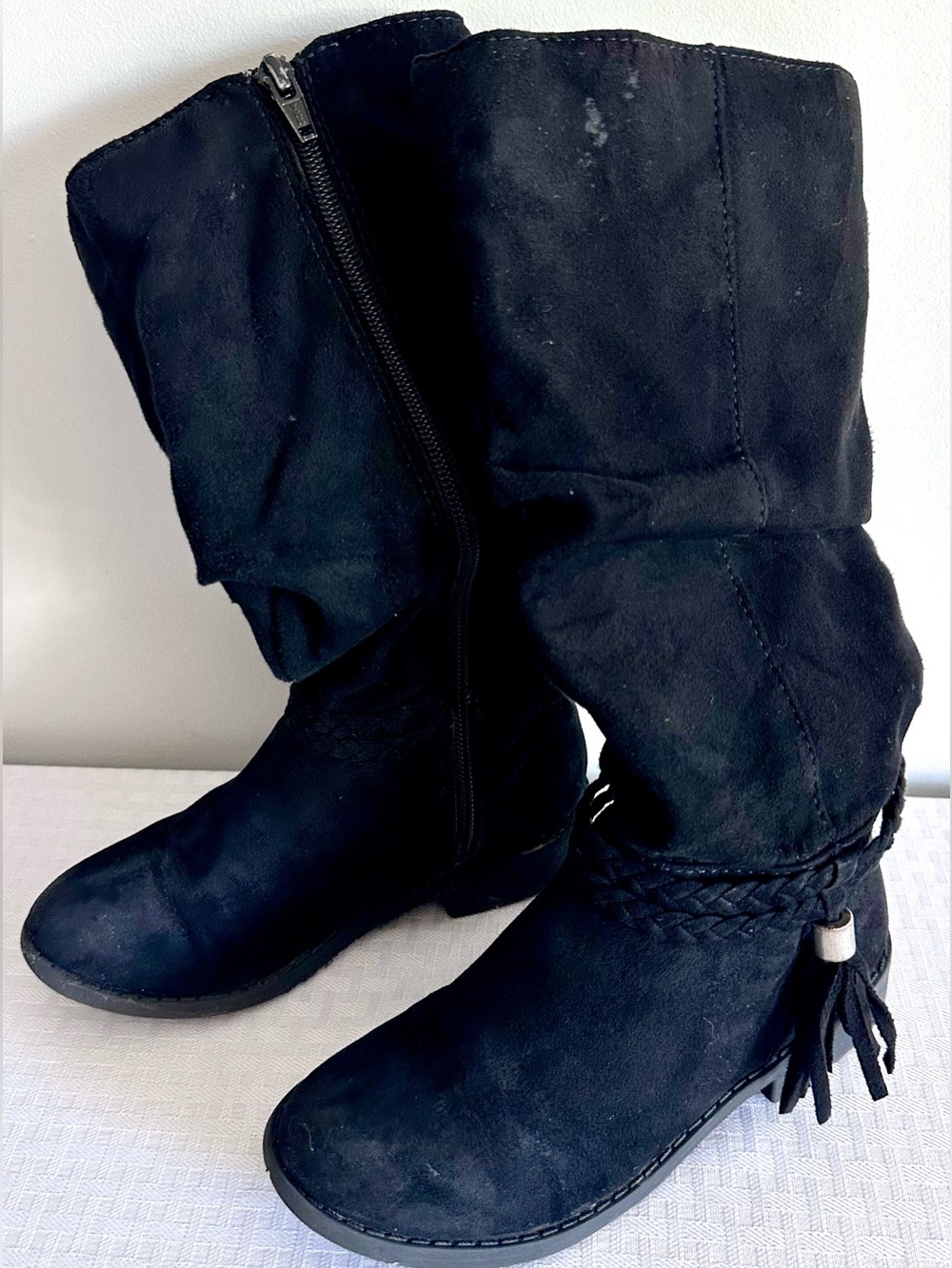 SO Girls Black Slouch Boots Size 13 Braided Tassel Side Zip Mid Calf